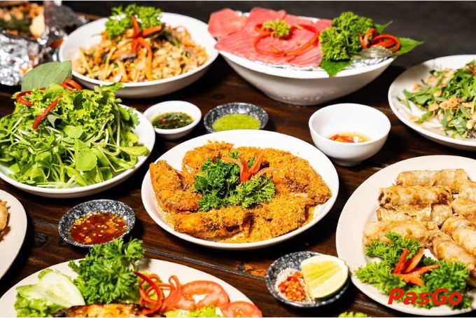 638913742940765858_quan-nhau-ngo-thoi-nhiem-4